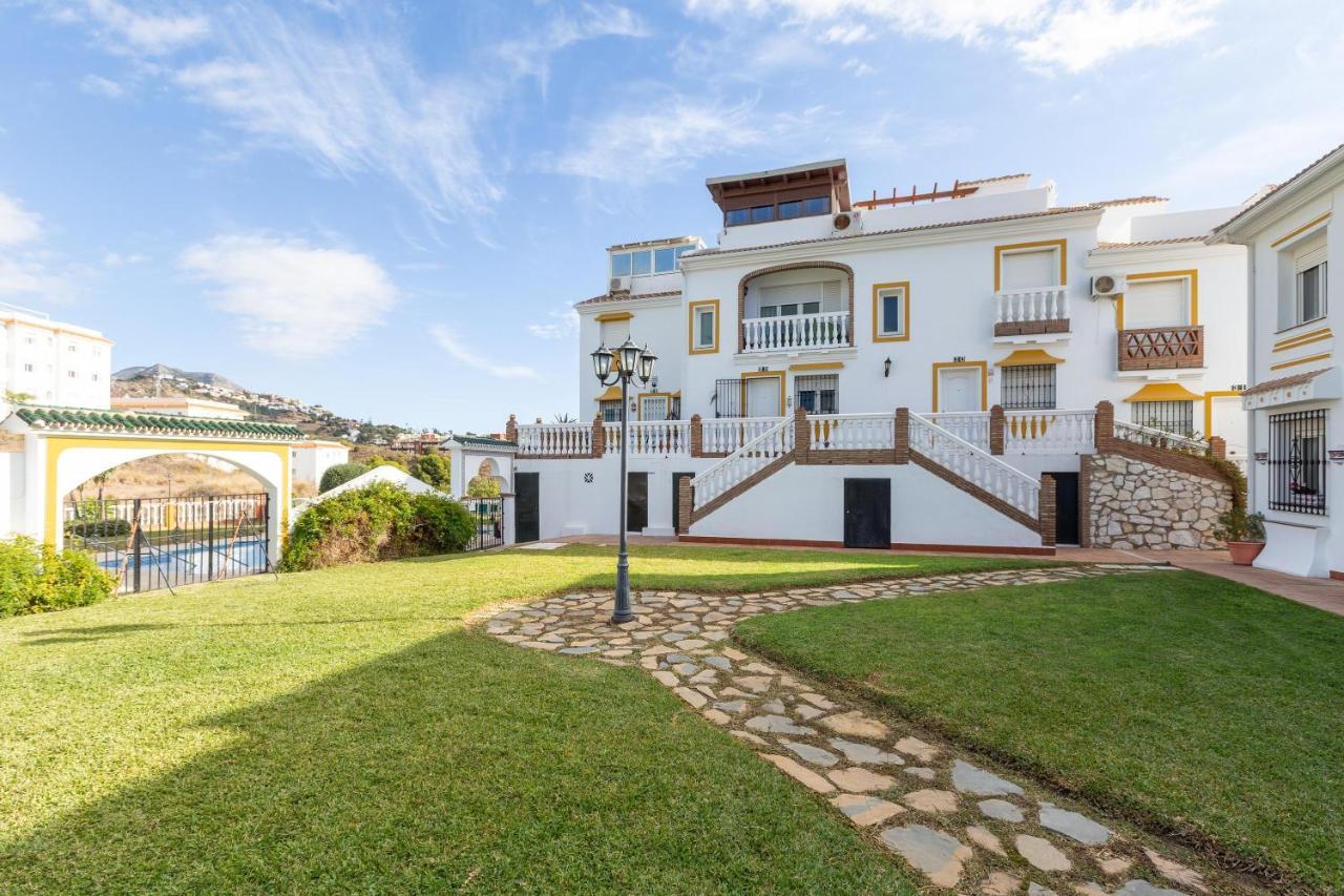 Сasa de vacaciones Lovely Townhouse *